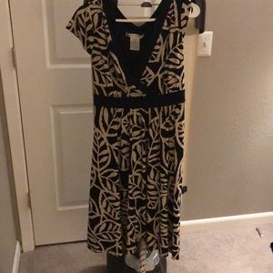 Econ Picone Midline dress that ties in the back